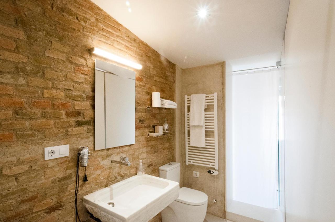 Onyar Apartments Rambla De La Llibertat 27 Жирона Экстерьер фото