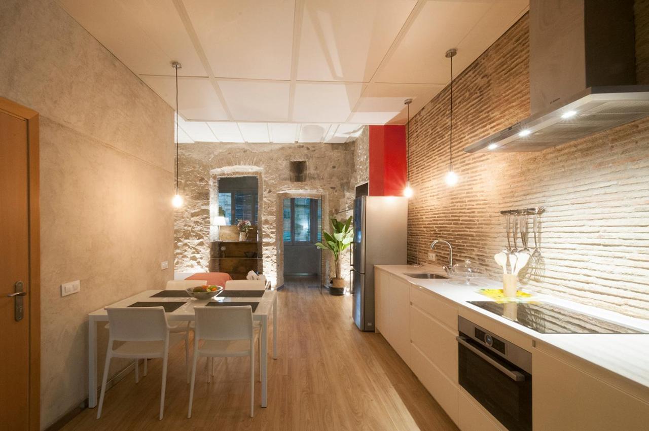 Onyar Apartments Rambla De La Llibertat 27 Жирона Экстерьер фото