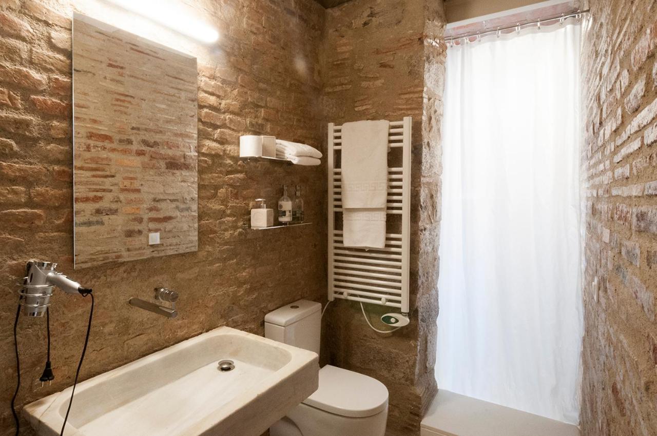 Onyar Apartments Rambla De La Llibertat 27 Жирона Экстерьер фото