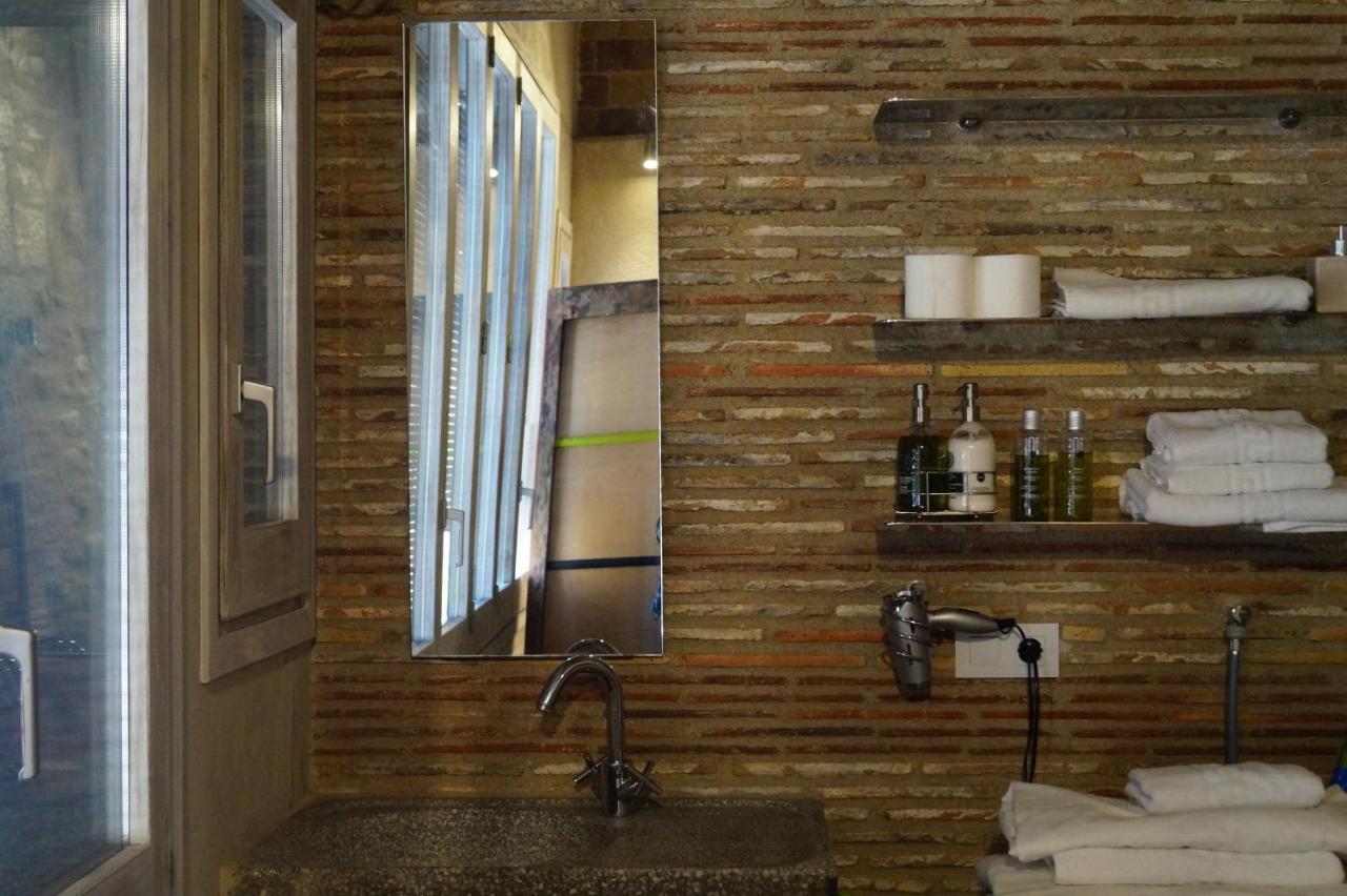Onyar Apartments Rambla De La Llibertat 27 Жирона Экстерьер фото